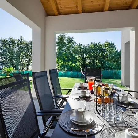 Villa Icici