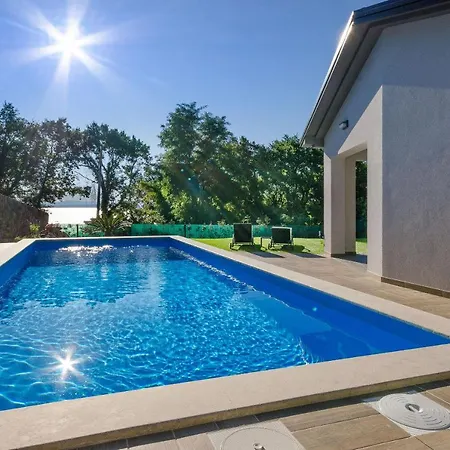 Villa Icici *